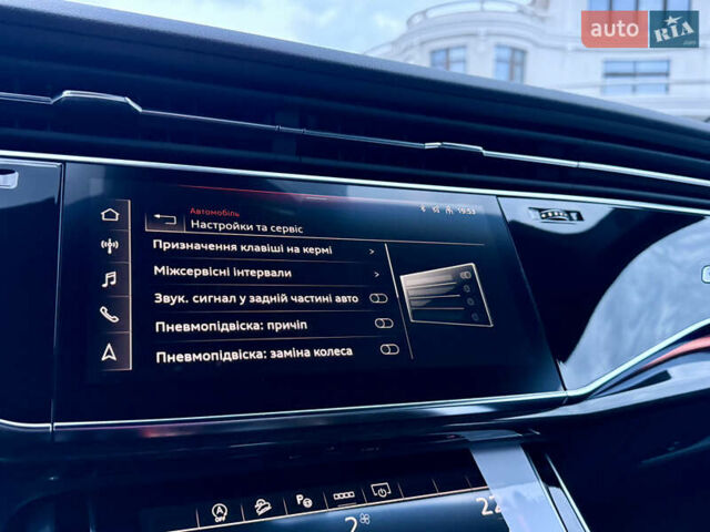 Серый Ауди Q8, объемом двигателя 3 л и пробегом 1 тыс. км за 115900 $, фото 70 на Automoto.ua