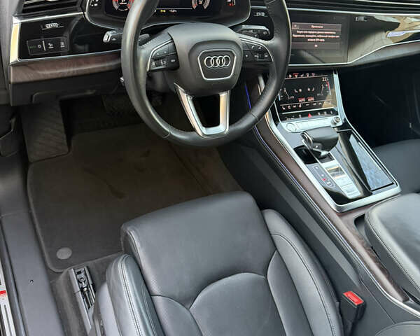 Синий Ауди Q8, объемом двигателя 2.97 л и пробегом 107 тыс. км за 59800 $, фото 7 на Automoto.ua