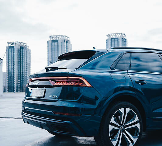 Синій Ауді Q8, об'ємом двигуна 3 л та пробігом 70 тис. км за 72000 $, фото 3 на Automoto.ua