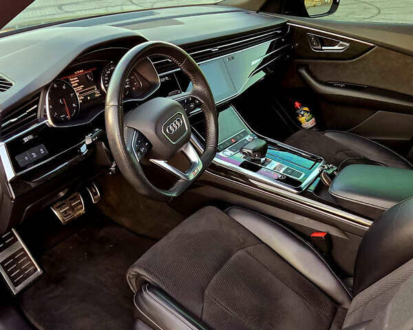 Синій Ауді Q8, об'ємом двигуна 3 л та пробігом 133 тис. км за 48500 $, фото 10 на Automoto.ua