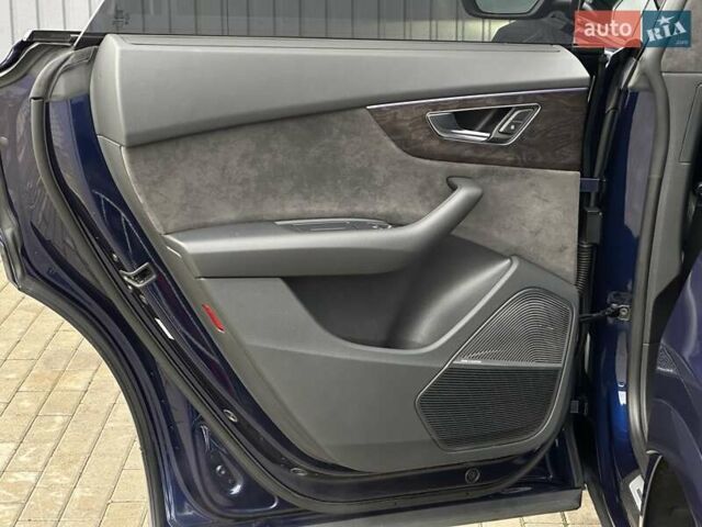 Синій Ауді Q8, об'ємом двигуна 3 л та пробігом 169 тис. км за 52500 $, фото 24 на Automoto.ua