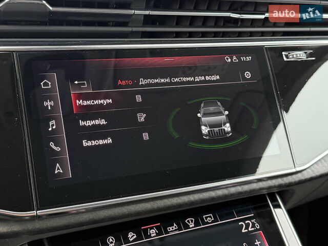 Синий Ауди Q8, объемом двигателя 2.97 л и пробегом 156 тыс. км за 61700 $, фото 42 на Automoto.ua