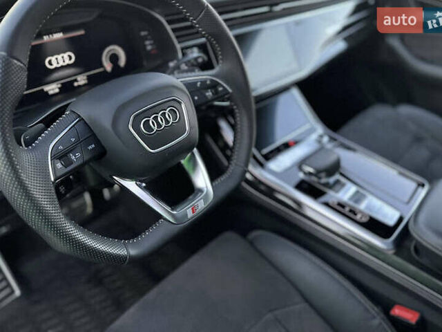 Синій Ауді Q8, об'ємом двигуна 2.97 л та пробігом 135 тис. км за 57000 $, фото 16 на Automoto.ua