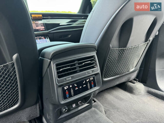 Синий Ауди Q8, объемом двигателя 3 л и пробегом 135 тыс. км за 56500 $, фото 61 на Automoto.ua