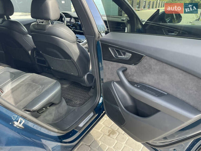 Синий Ауди Q8, объемом двигателя 2.97 л и пробегом 99 тыс. км за 61500 $, фото 12 на Automoto.ua