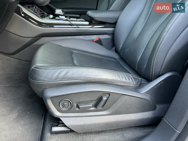 Синий Ауди Q8, объемом двигателя 3 л и пробегом 135 тыс. км за 55999 $, фото 42 на Automoto.ua
