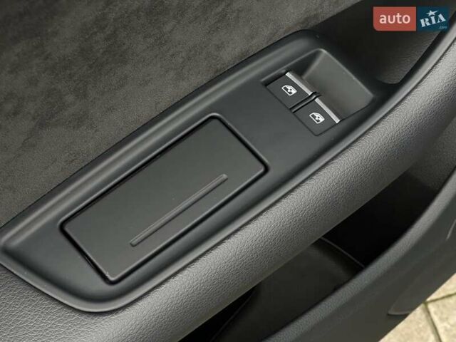 Синій Ауді Q8, об'ємом двигуна 3 л та пробігом 169 тис. км за 52500 $, фото 26 на Automoto.ua