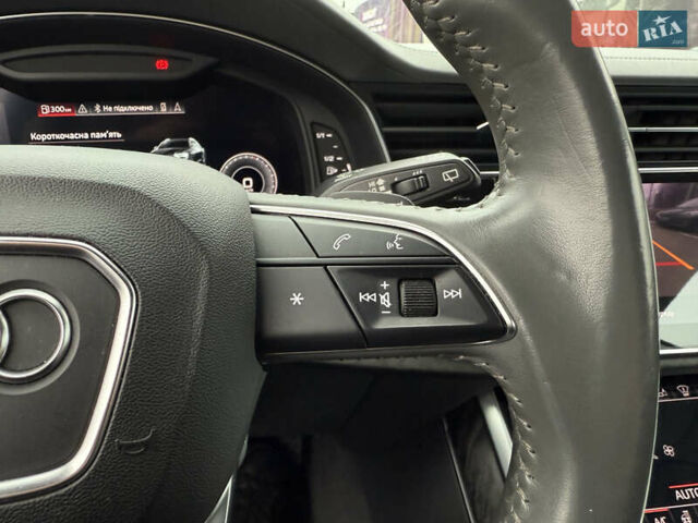 Синий Ауди Q8, объемом двигателя 2.97 л и пробегом 156 тыс. км за 61700 $, фото 33 на Automoto.ua