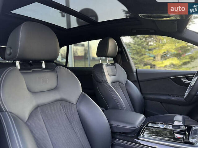 Синій Ауді Q8, об'ємом двигуна 2.97 л та пробігом 135 тис. км за 57000 $, фото 13 на Automoto.ua