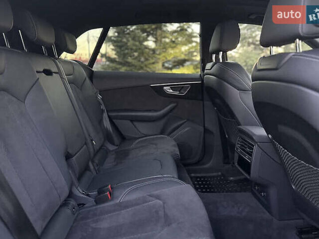 Синій Ауді Q8, об'ємом двигуна 2.97 л та пробігом 135 тис. км за 57000 $, фото 17 на Automoto.ua