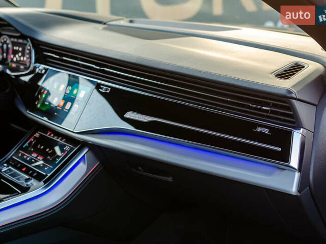 Синий Ауди Q8, объемом двигателя 3 л и пробегом 210 тыс. км за 49990 $, фото 28 на Automoto.ua