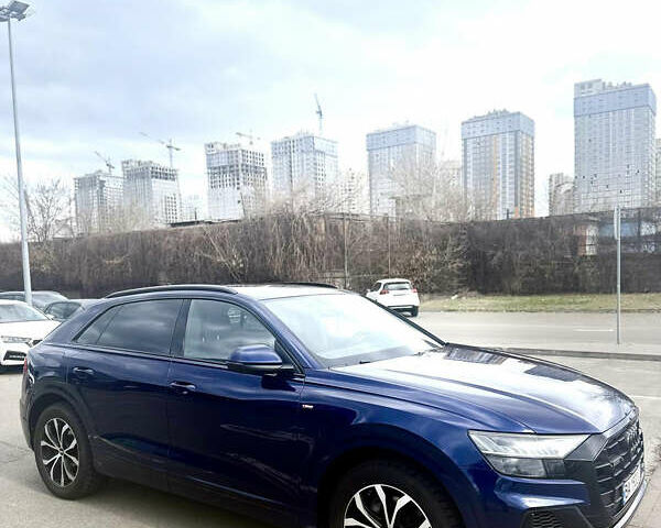 Синий Ауди Q8, объемом двигателя 3 л и пробегом 55 тыс. км за 55500 $, фото 3 на Automoto.ua