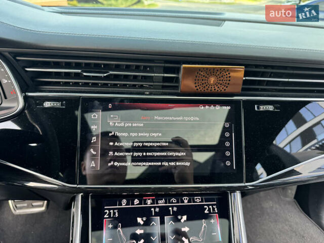 Синий Ауди Q8, объемом двигателя 3 л и пробегом 135 тыс. км за 56500 $, фото 78 на Automoto.ua