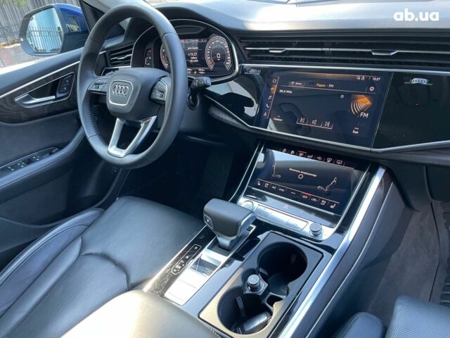 Синий Ауди Q8, объемом двигателя 3 л и пробегом 27 тыс. км за 62000 $, фото 39 на Automoto.ua
