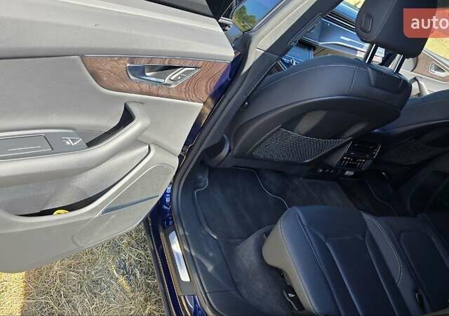 Синій Ауді Q8, об'ємом двигуна 3 л та пробігом 83 тис. км за 55000 $, фото 15 на Automoto.ua