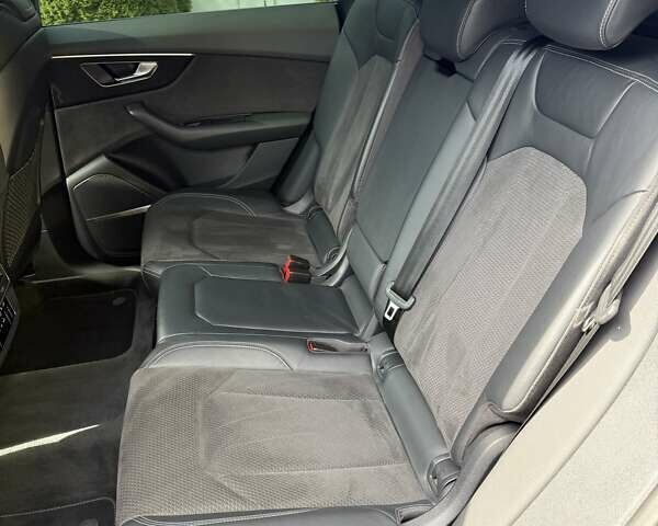 Ауді Q8 2019 у Виноградове на Automoto.ua Синій Ауді Q8, об'ємом двигуна 2.97 л та пробігом 174 тис. км за 59900 $, фото 14 на Automoto.ua