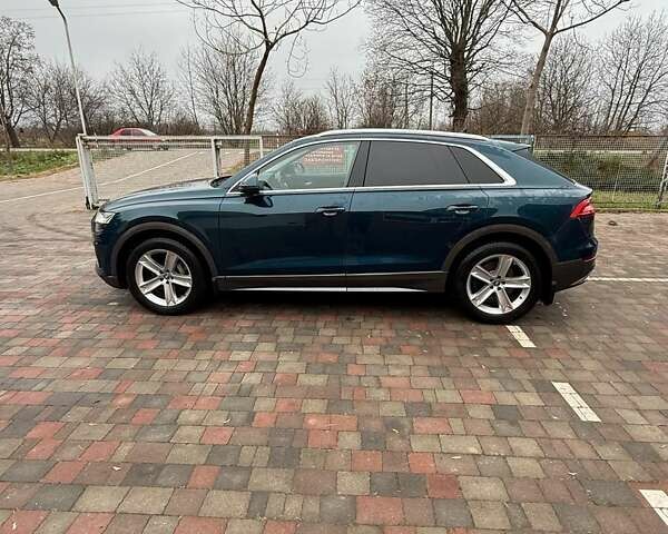 Синий Ауди Q8, объемом двигателя 2.97 л и пробегом 142 тыс. км за 55000 $, фото 4 на Automoto.ua