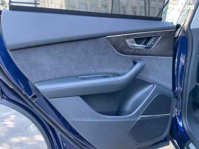 Синий Ауди Q8, объемом двигателя 3 л и пробегом 27 тыс. км за 62000 $, фото 17 на Automoto.ua