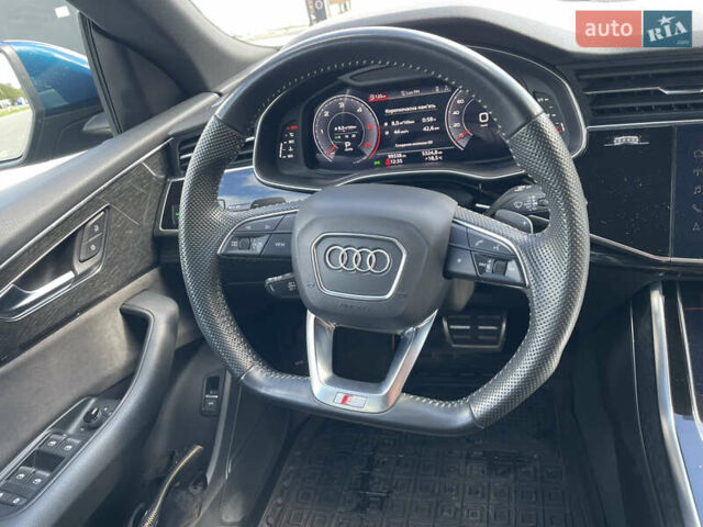 Синий Ауди Q8, объемом двигателя 2.97 л и пробегом 99 тыс. км за 61500 $, фото 4 на Automoto.ua