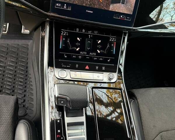 Синий Ауди Q8, объемом двигателя 2.97 л и пробегом 143 тыс. км за 62500 $, фото 5 на Automoto.ua