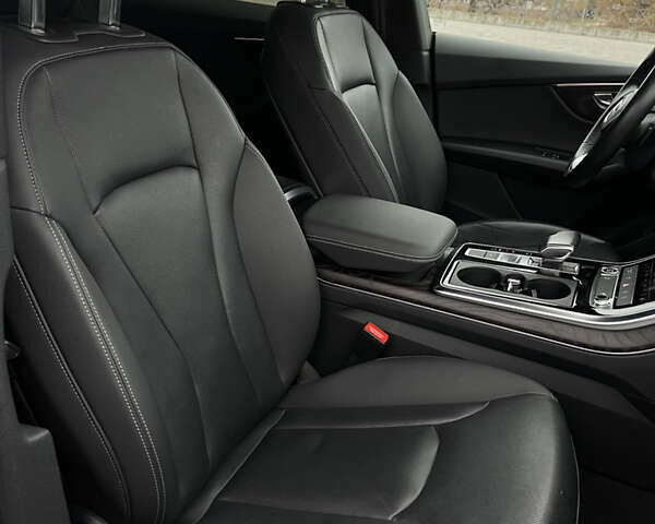 Синий Ауди Q8, объемом двигателя 3 л и пробегом 73 тыс. км за 60000 $, фото 30 на Automoto.ua