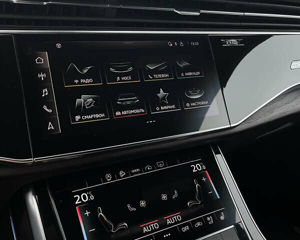 Синий Ауди Q8, объемом двигателя 3 л и пробегом 73 тыс. км за 60000 $, фото 45 на Automoto.ua
