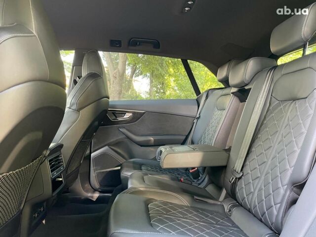 Синий Ауди Q8, объемом двигателя 3 л и пробегом 28 тыс. км за 76290 $, фото 36 на Automoto.ua