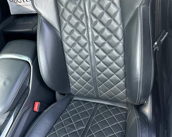 Ауді Q8 2021 у Львові на Automoto.ua Синій Ауді Q8, об'ємом двигуна 3 л та пробігом 28 тис. км за 74000 $, фото 14 на Automoto.ua