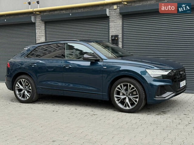 Синій Ауді Q8, об'ємом двигуна 3 л та пробігом 40 тис. км за 71000 $, фото 1 на Automoto.ua