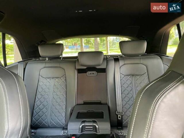 Синий Ауди Q8, объемом двигателя 3 л и пробегом 28 тыс. км за 70290 $, фото 35 на Automoto.ua