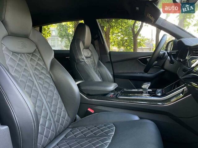 Синий Ауди Q8, объемом двигателя 3 л и пробегом 28 тыс. км за 70290 $, фото 18 на Automoto.ua