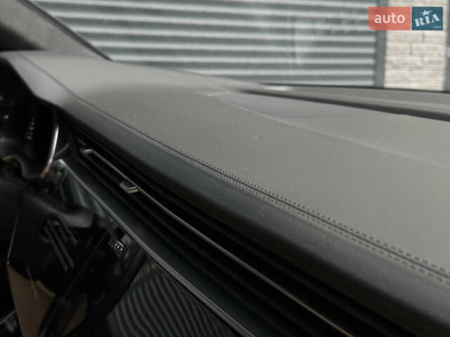 Синій Ауді Q8, об'ємом двигуна 3 л та пробігом 40 тис. км за 71000 $, фото 37 на Automoto.ua
