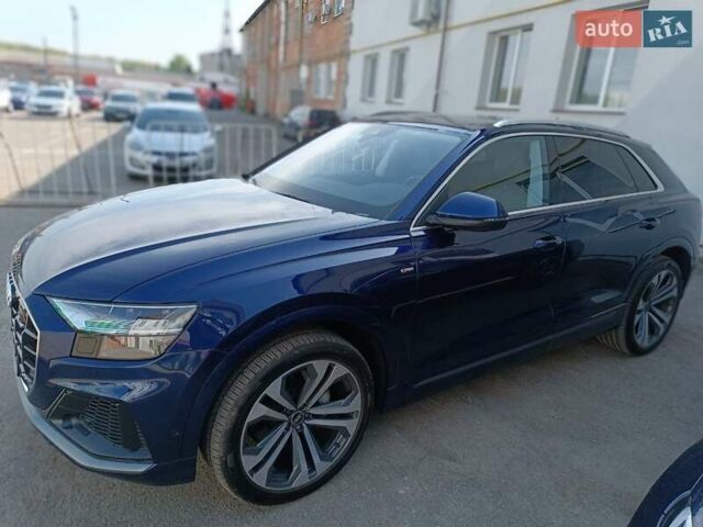 Синий Ауди Q8, объемом двигателя 3 л и пробегом 50 тыс. км за 67200 $, фото 2 на Automoto.ua
