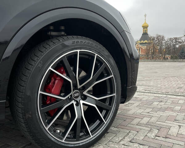 Синий Ауди Q8, объемом двигателя 3 л и пробегом 73 тыс. км за 60000 $, фото 46 на Automoto.ua