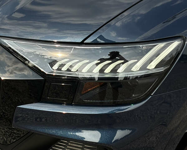 Синий Ауди Q8, объемом двигателя 3 л и пробегом 27 тыс. км за 74500 $, фото 7 на Automoto.ua