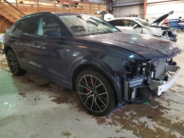 Синий Ауди Q8, объемом двигателя 3 л и пробегом 27 тыс. км за 59500 $, фото 2 на Automoto.ua