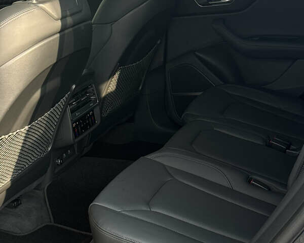 Синий Ауди Q8, объемом двигателя 3 л и пробегом 27 тыс. км за 74500 $, фото 30 на Automoto.ua