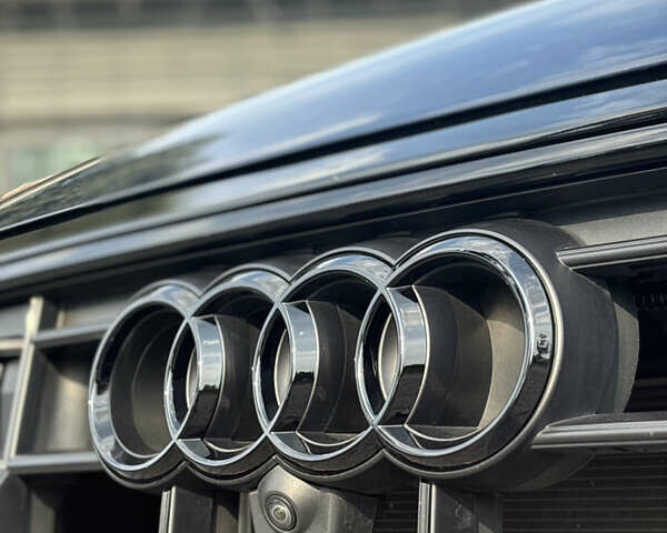 Синий Ауди Q8, объемом двигателя 3 л и пробегом 27 тыс. км за 74500 $, фото 22 на Automoto.ua