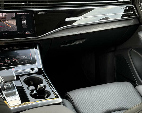 Синій Ауді Q8, об'ємом двигуна 3 л та пробігом 27 тис. км за 71900 $, фото 43 на Automoto.ua