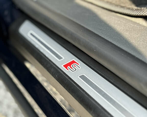 Синій Ауді Q8, об'ємом двигуна 3 л та пробігом 27 тис. км за 71900 $, фото 36 на Automoto.ua