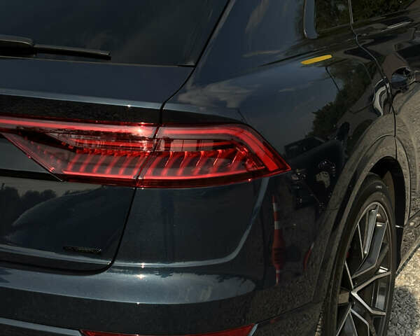 Синій Ауді Q8, об'ємом двигуна 3 л та пробігом 27 тис. км за 71900 $, фото 10 на Automoto.ua