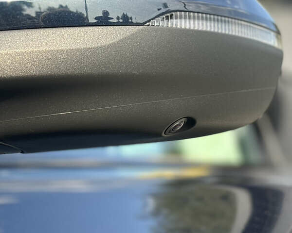 Синій Ауді Q8, об'ємом двигуна 3 л та пробігом 27 тис. км за 71900 $, фото 24 на Automoto.ua