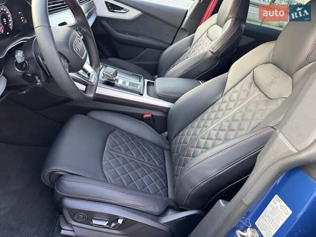 Синий Ауди Q8, объемом двигателя 2.97 л и пробегом 27 тыс. км за 98500 $, фото 44 на Automoto.ua