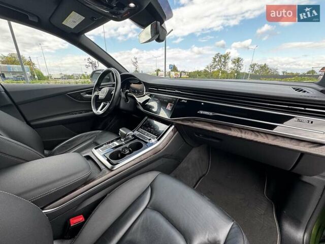 Зеленый Ауди Q8, объемом двигателя 3 л и пробегом 170 тыс. км за 52000 $, фото 8 на Automoto.ua