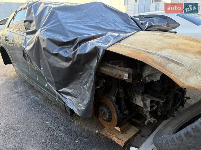 Зеленый Ауди Q8, объемом двигателя 2.97 л и пробегом 19 тыс. км за 25000 $, фото 4 на Automoto.ua