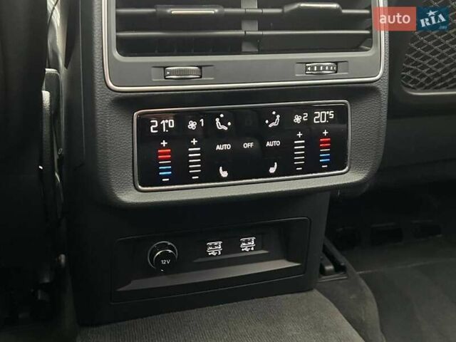 Оранжевый Ауди Q8, объемом двигателя 3 л и пробегом 110 тыс. км за 53990 $, фото 33 на Automoto.ua