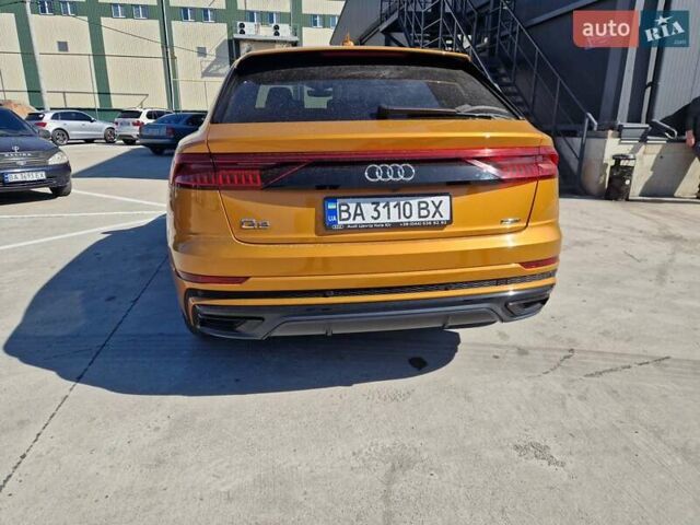 Помаранчевий Ауді Q8, об'ємом двигуна 3 л та пробігом 171 тис. км за 45000 $, фото 4 на Automoto.ua