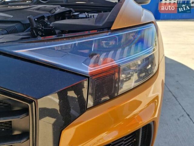 Помаранчевий Ауді Q8, об'ємом двигуна 3 л та пробігом 171 тис. км за 45000 $, фото 18 на Automoto.ua