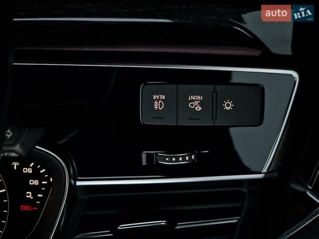 Оранжевый Ауди Q8, объемом двигателя 2.97 л и пробегом 48 тыс. км за 57990 $, фото 53 на Automoto.ua