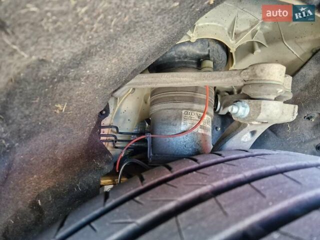 Помаранчевий Ауді Q8, об'ємом двигуна 3 л та пробігом 171 тис. км за 45000 $, фото 22 на Automoto.ua